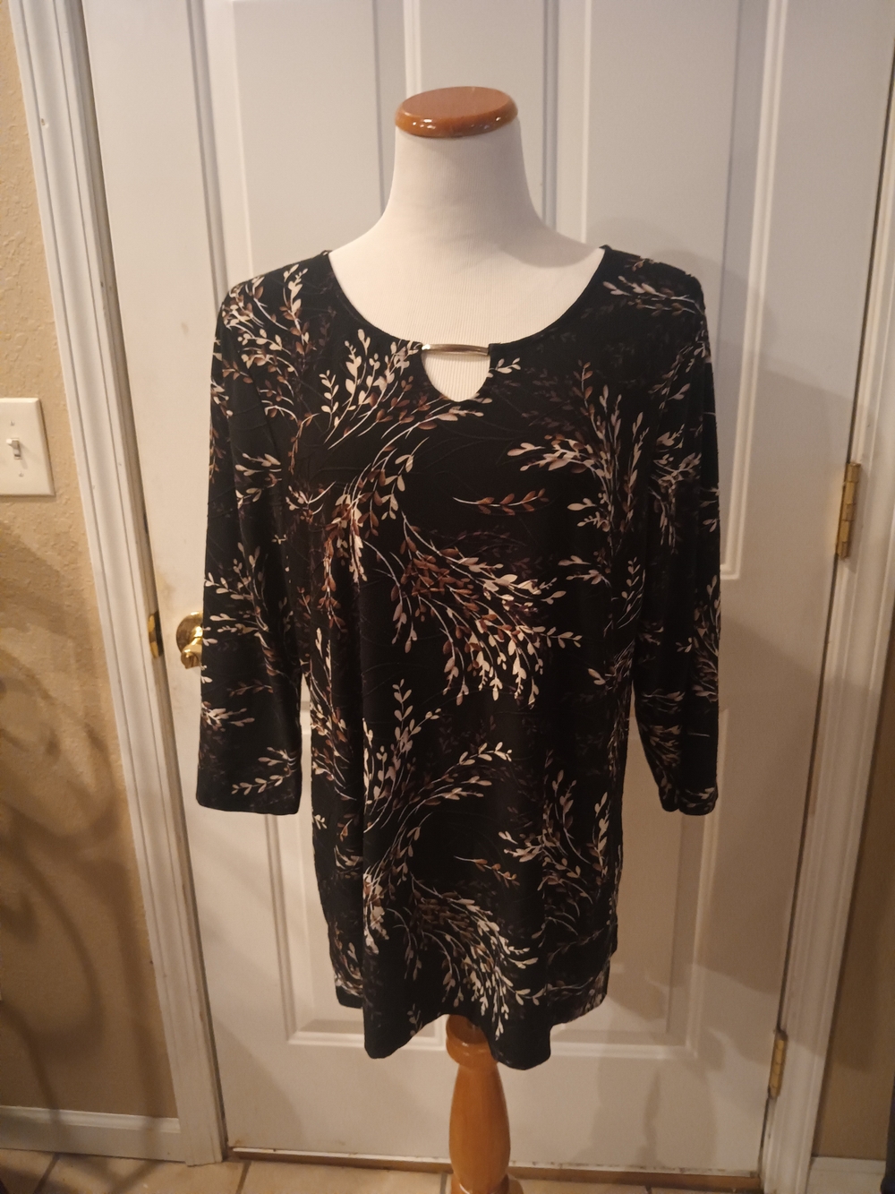 Croft & Barrow Blowing Branches Blouse